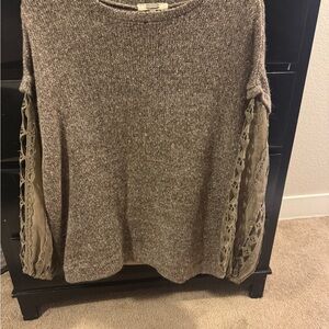 Gimmicks by BKE Tan Sweater with Lace Sleeves